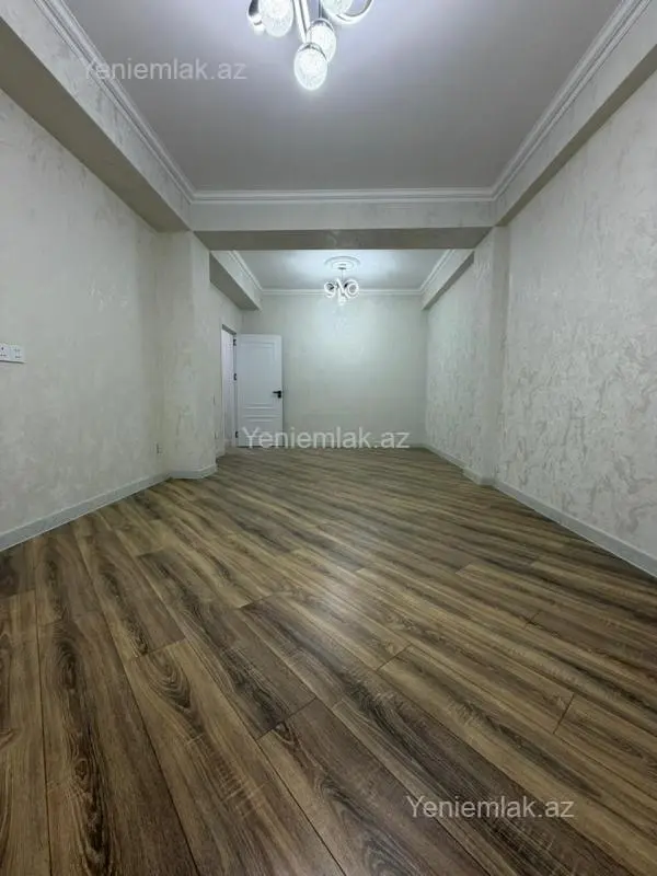 Satılır 2 otaqlı yeni tikili 75 m²