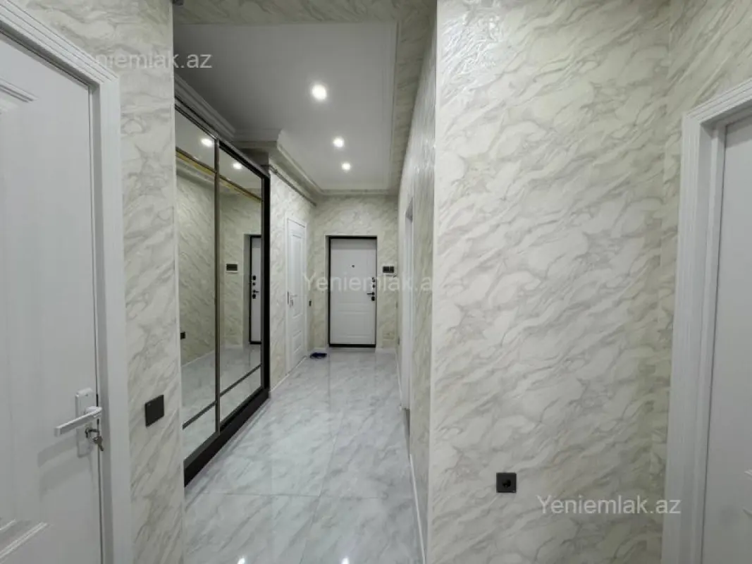 Satılır 2 otaqlı yeni tikili 71 m²