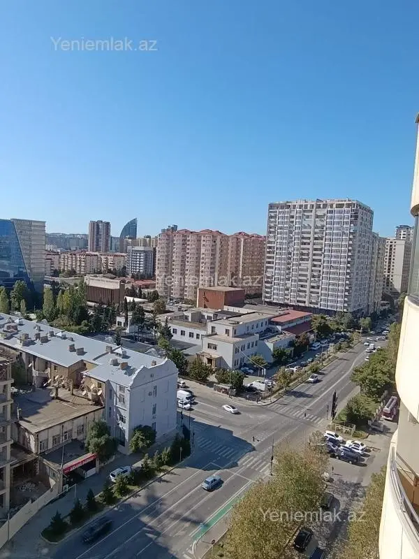 Satılır 3 otaqlı yeni tikili 115 m²