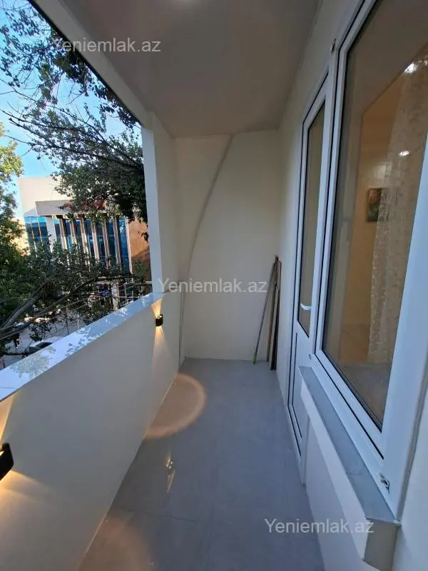 Satılır 3 otaqlı köhnə tikili 65 m²