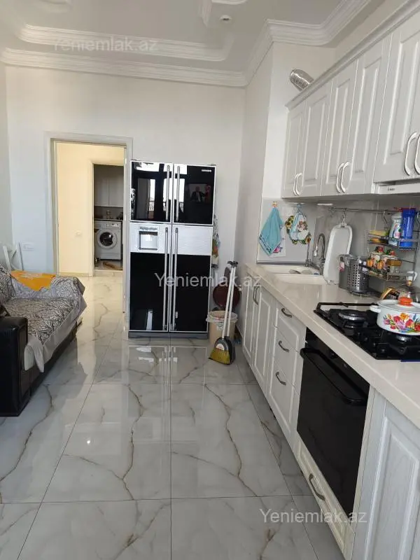 Satılır 2 otaqlı yeni tikili 97 m²
