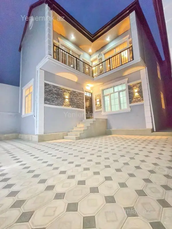 Satılır 5 otaqlı həyət evi 200 m²