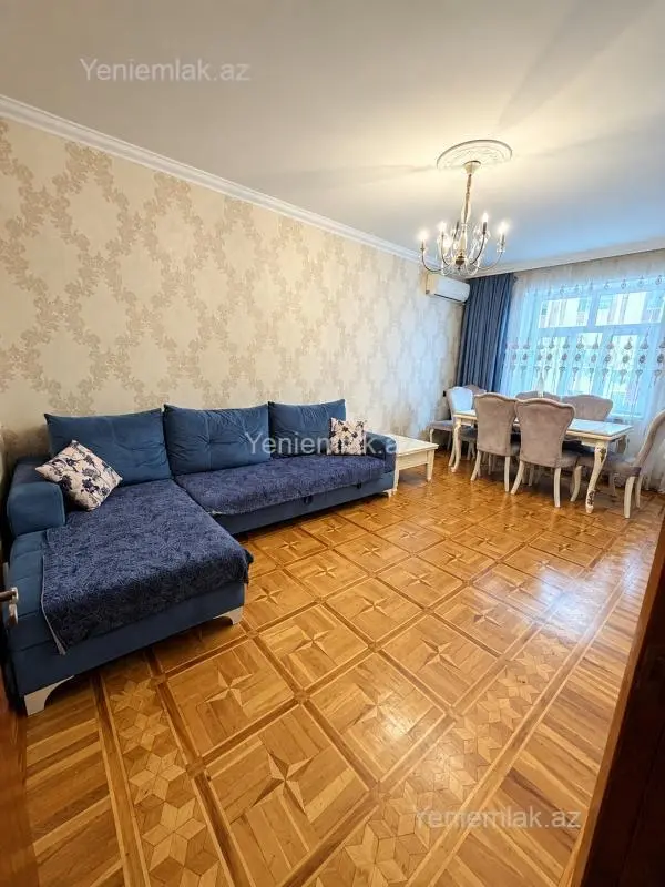 Satılır 3 otaqlı köhnə tikili 90 m²