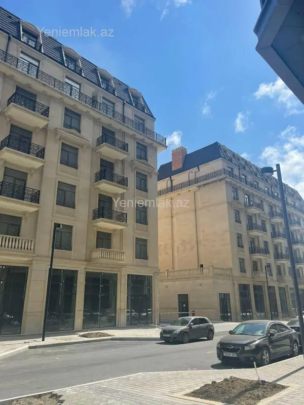 Satılır 2 otaqlı yeni tikili 115 m²