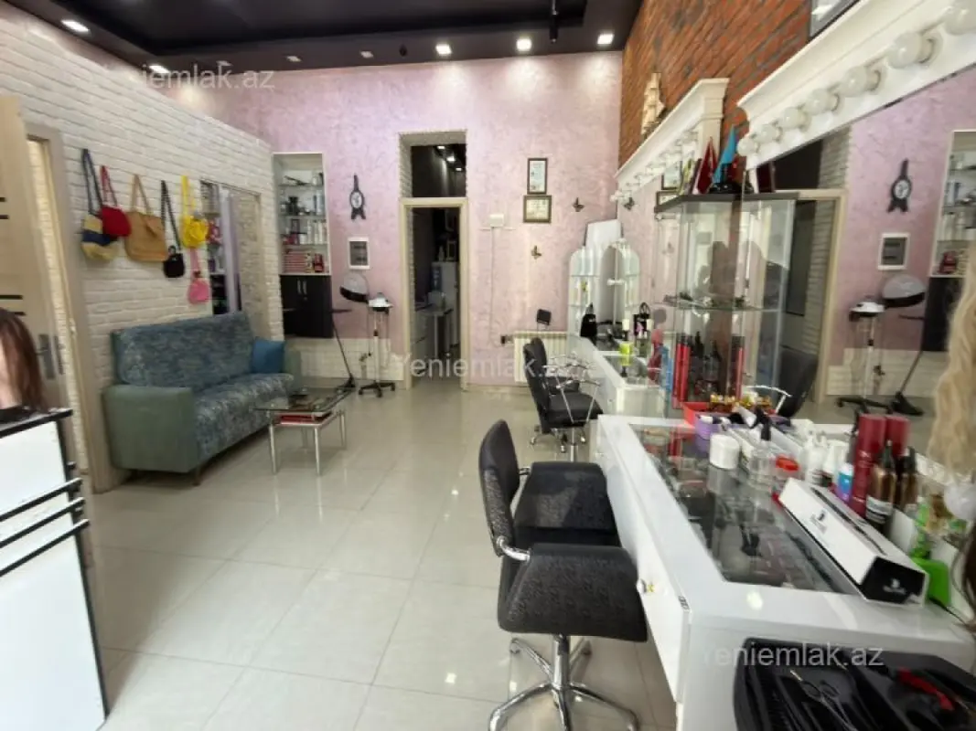 Satılır 4 otaqlı obyekt 73 m²