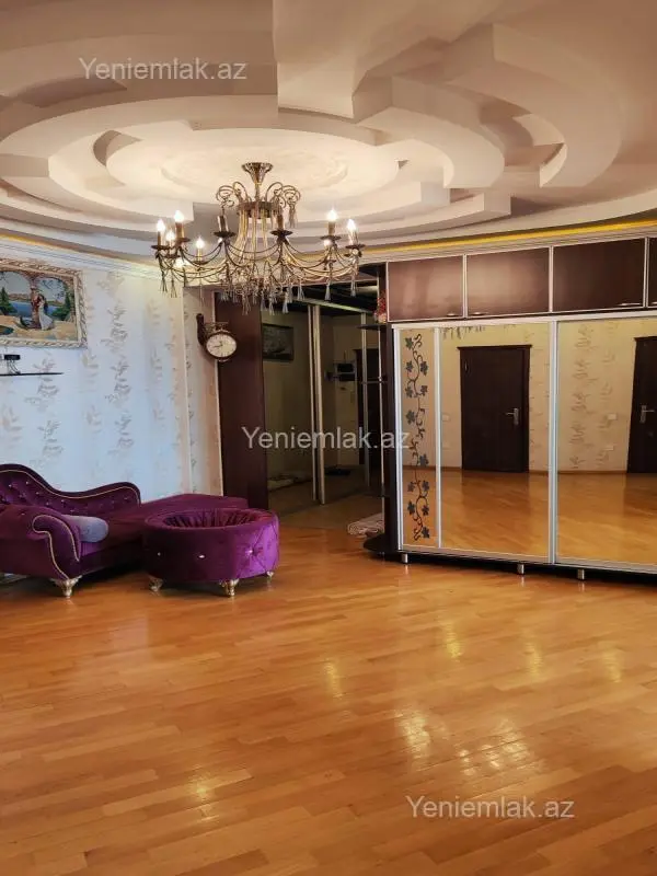 Satılır 3 otaqlı yeni tikili 156 m²