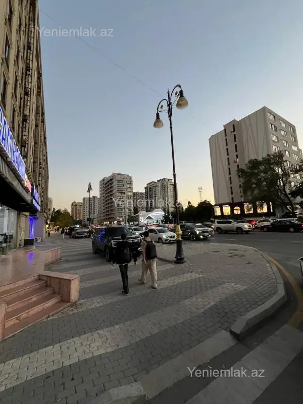 Satılır 1 otaqlı köhnə tikili 50 m²