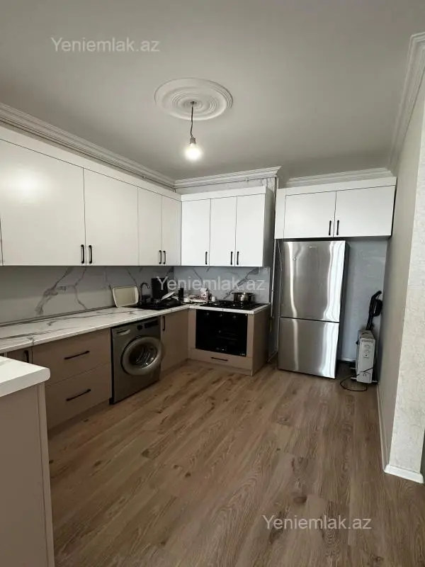 Satılır 2 otaqlı yeni tikili 77 m²
