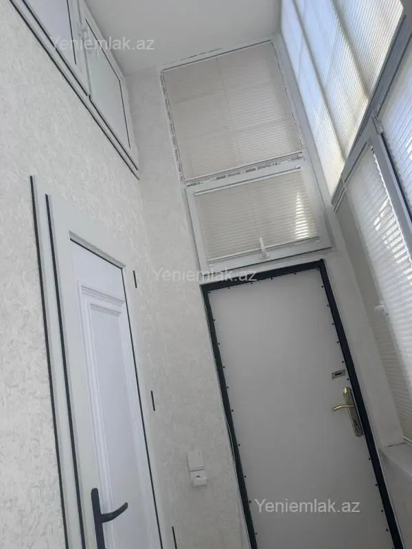 Satılır 2 otaqlı köhnə tikili 45 m²