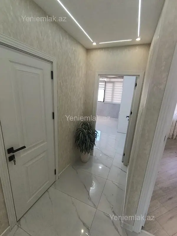 Satılır 3 otaqlı köhnə tikili 75 m²