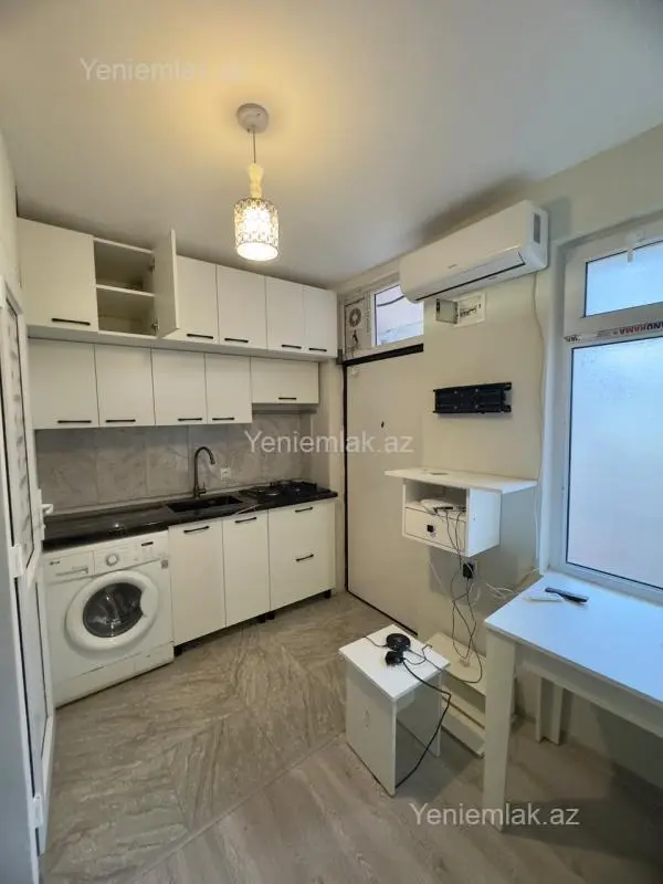 Satılır 1 otaqlı köhnə tikili 26 m²