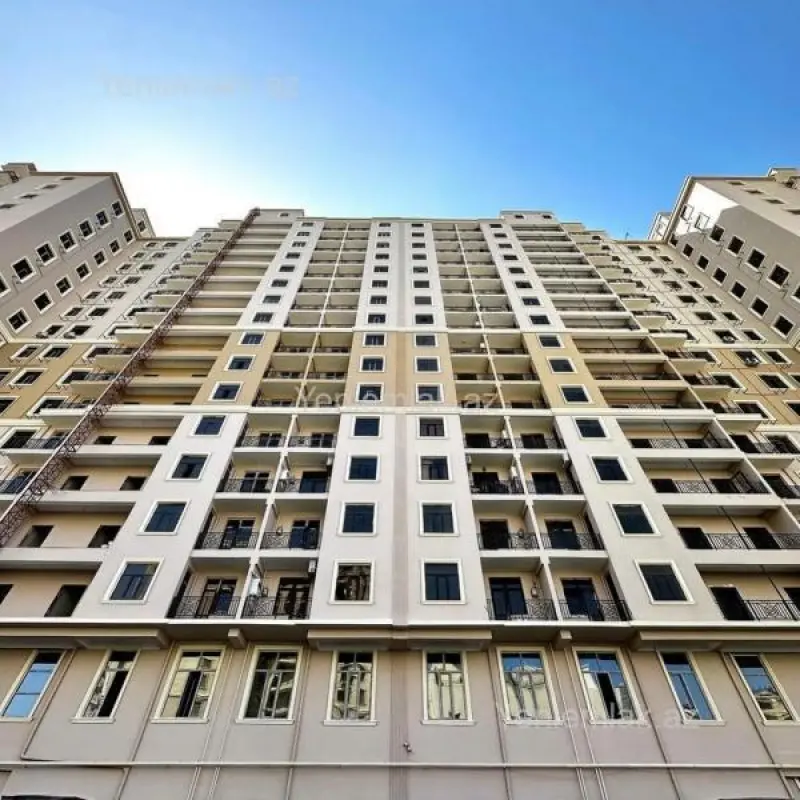 Satılır 4 otaqlı yeni tikili 186 m²