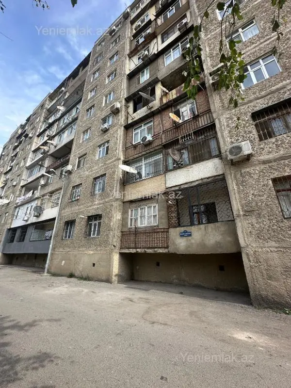 Satılır 3 otaqlı köhnə tikili 88 m²