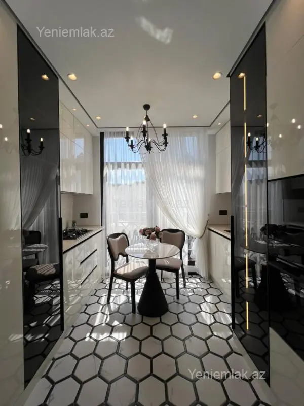 Satılır 2 otaqlı yeni tikili 63 m²