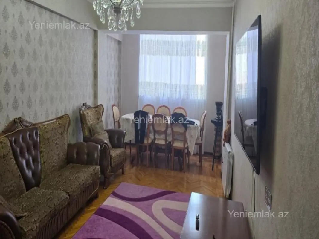 Satılır 2 otaqlı köhnə tikili 65 m²