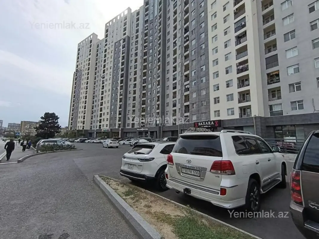Satılır 3 otaqlı yeni tikili 110 m²