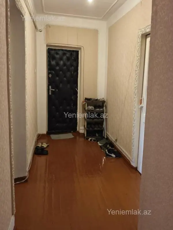 Satılır 3 otaqlı köhnə tikili 65 m²