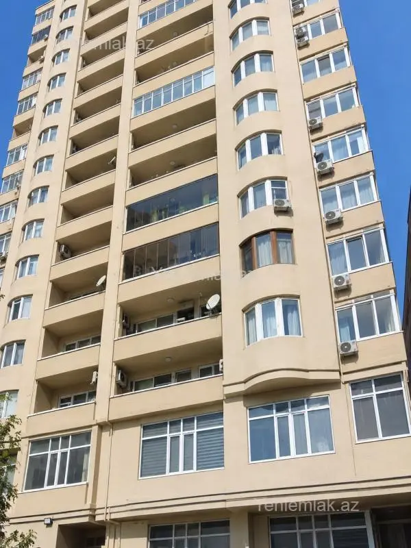 Satılır 2 otaqlı yeni tikili 92 m²