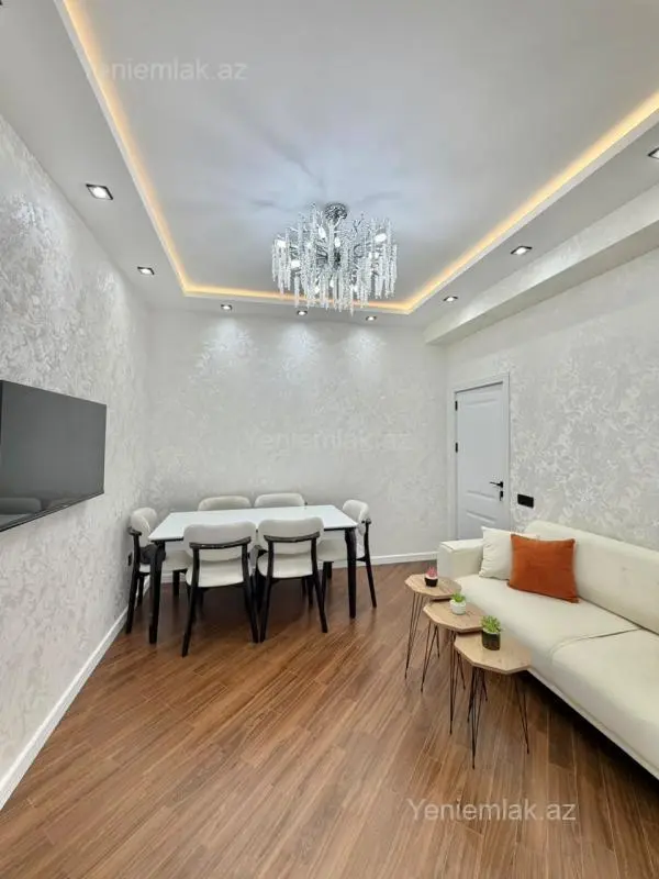 Satılır 2 otaqlı yeni tikili 61 m²