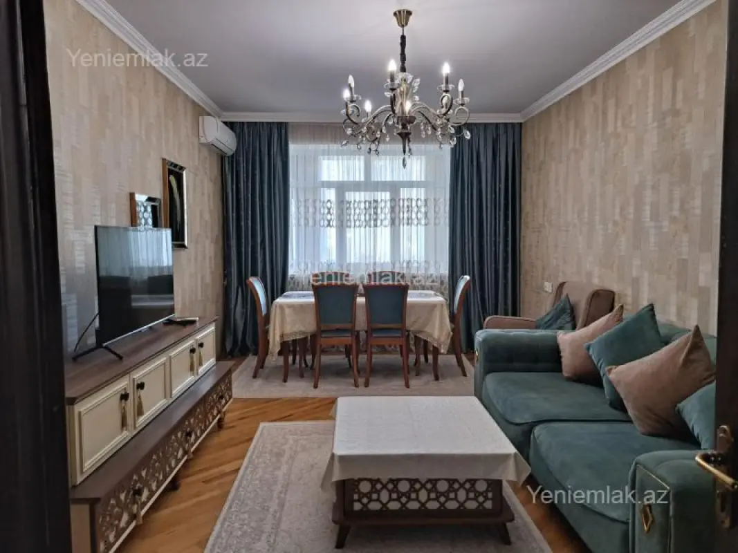 Satılır 3 otaqlı köhnə tikili 85 m²