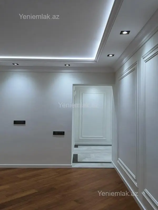 Satılır 3 otaqlı yeni tikili 100 m²