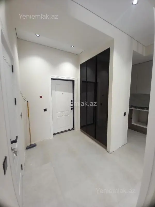Satılır 2 otaqlı yeni tikili 57 m²