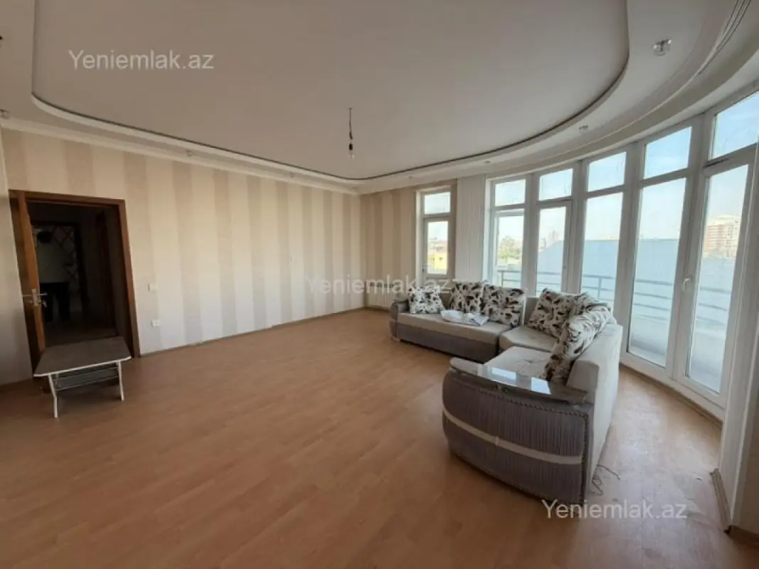 Satılır 3 otaqlı yeni tikili 145 m²