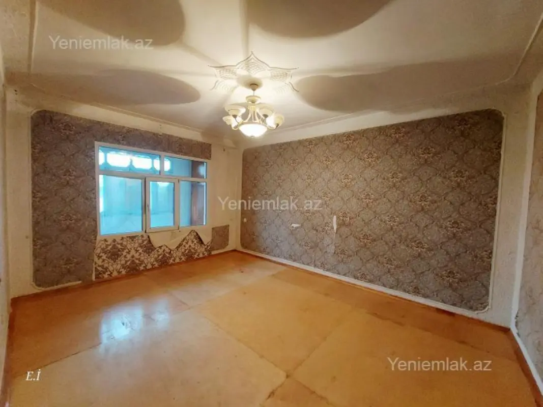 Satılır 3 otaqlı köhnə tikili 68 m²