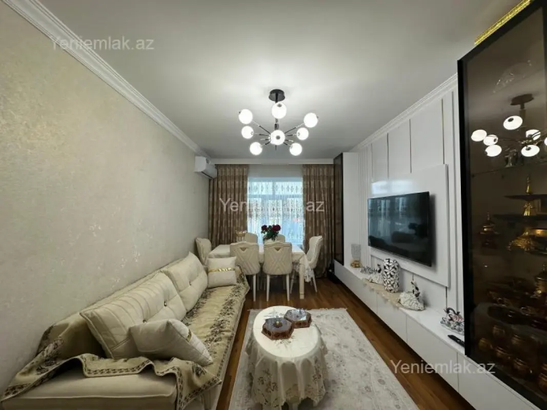 Satılır 3 otaqlı köhnə tikili 80 m²