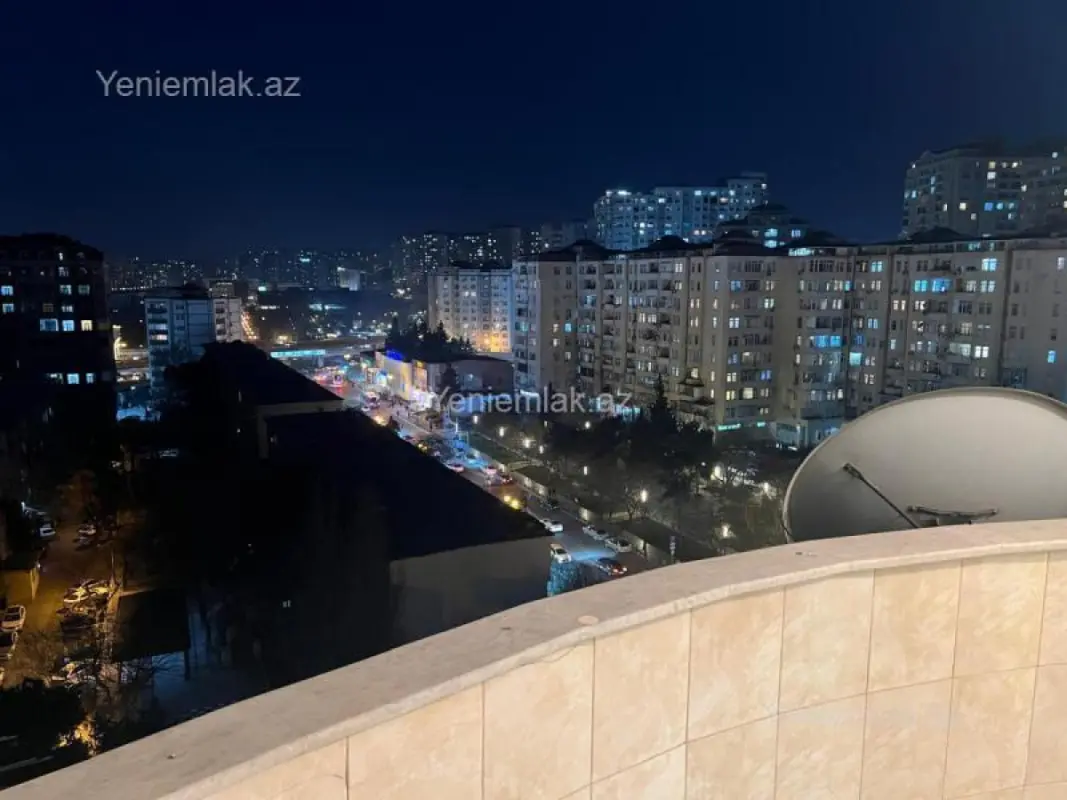 Satılır 3 otaqlı yeni tikili 135 m²