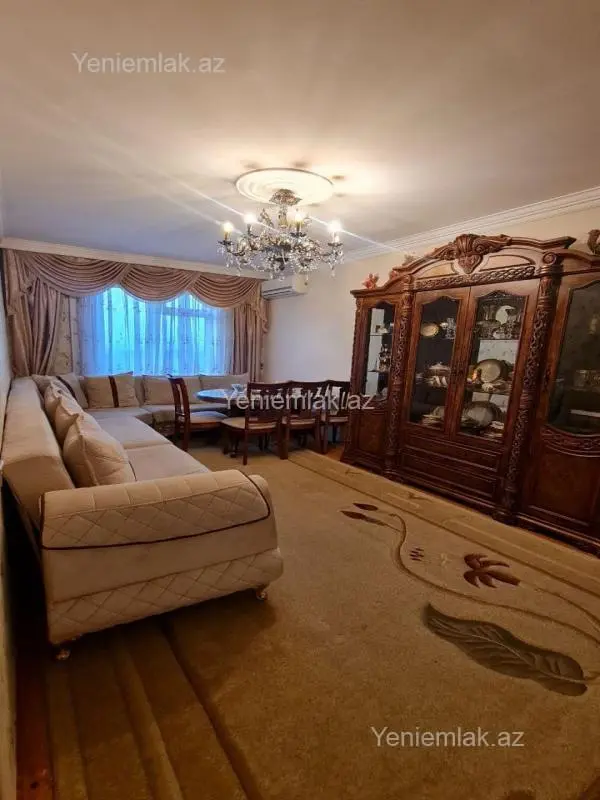 Satılır 3 otaqlı köhnə tikili 70 m²