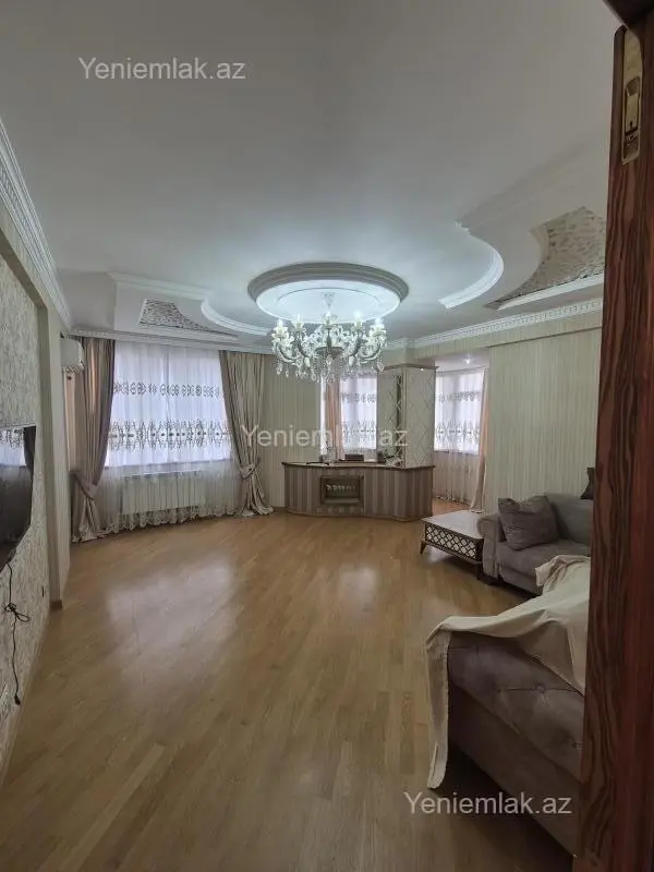 Satılır 3 otaqlı yeni tikili 121 m²