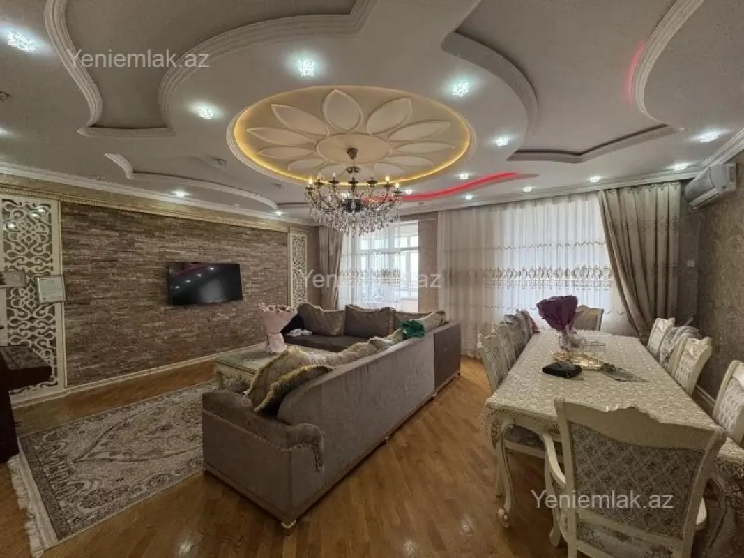 Satılır 3 otaqlı yeni tikili 129 m²