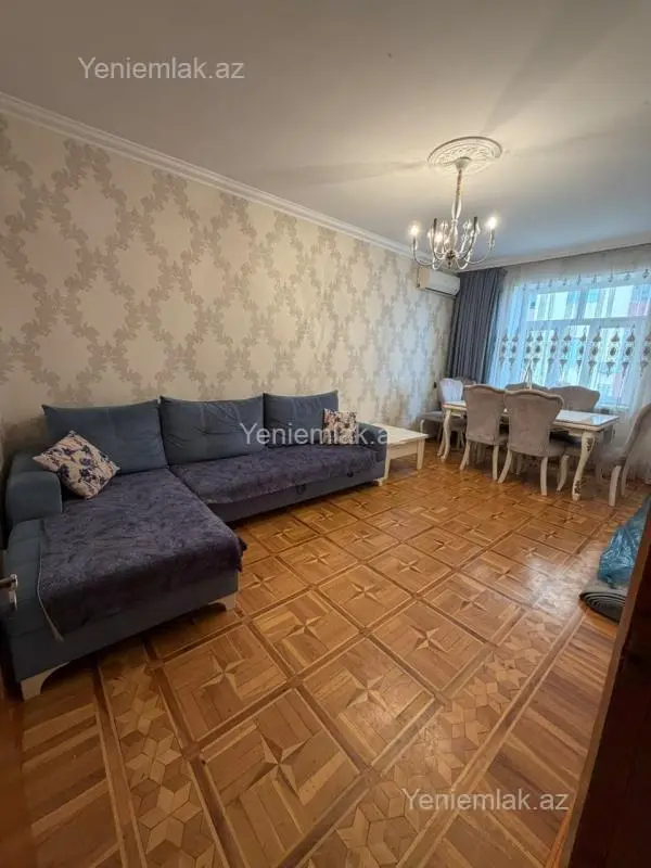 Satılır 3 otaqlı köhnə tikili 75 m²