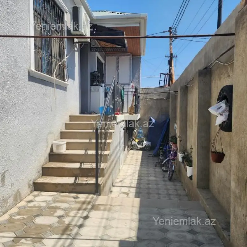 Satılır 4 otaqlı həyət evi 110 m²