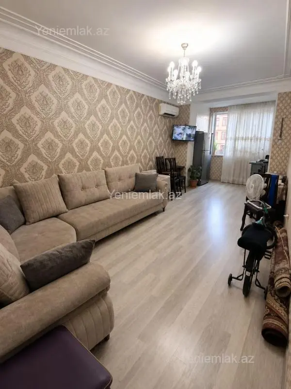 Satılır 2 otaqlı köhnə tikili 35 m²