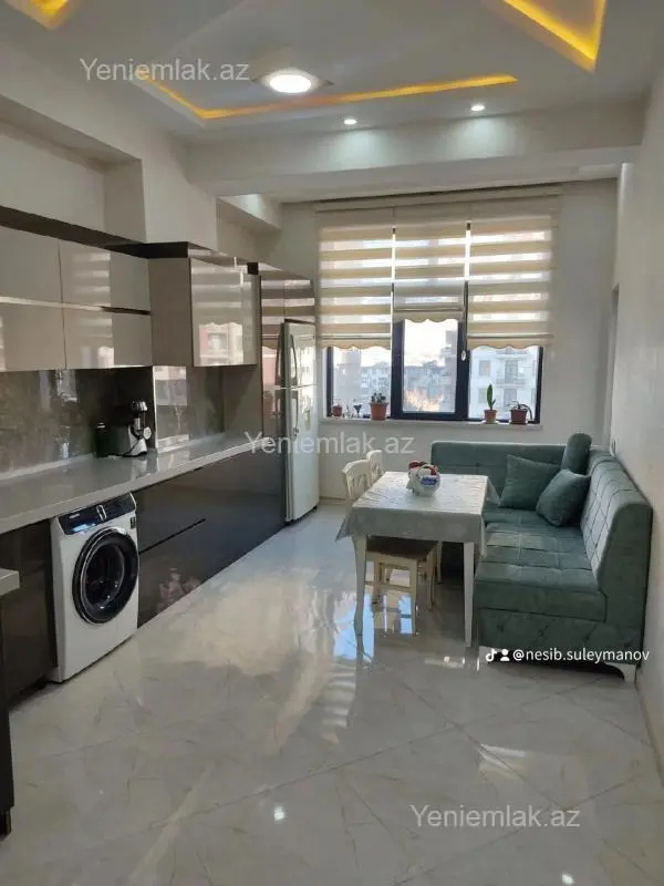 Satılır 3 otaqlı yeni tikili 140 m²