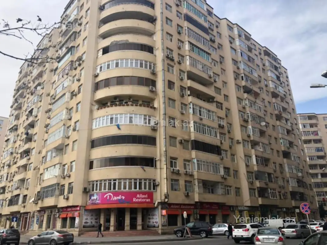Satılır 2 otaqlı yeni tikili 105 m²