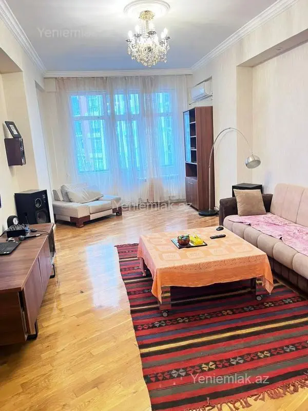 Satılır 2 otaqlı yeni tikili 92 m²