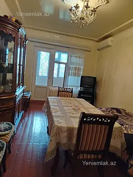 Satılır 2 otaqlı köhnə tikili 88 m² — Xırdalan 2 otaq 88.00 m²