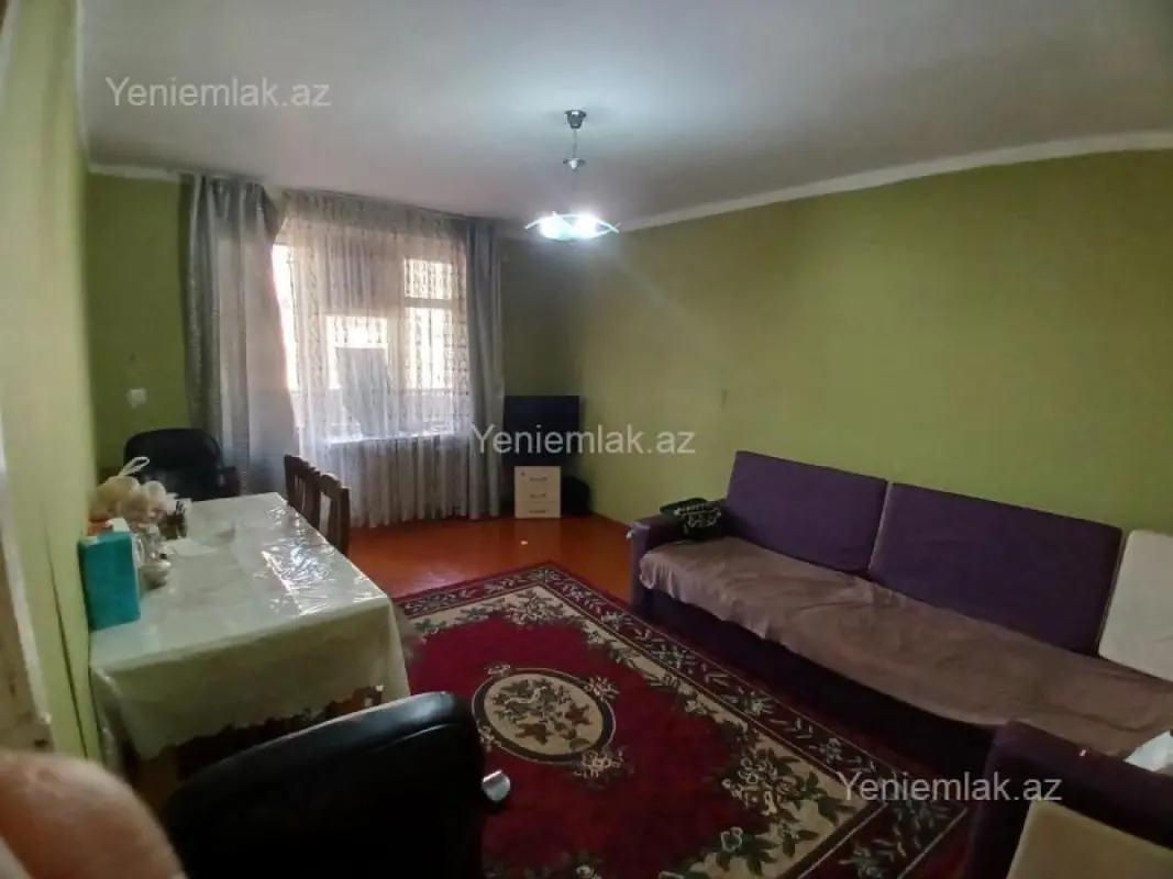 Satılır 3 otaqlı köhnə tikili 70 m²