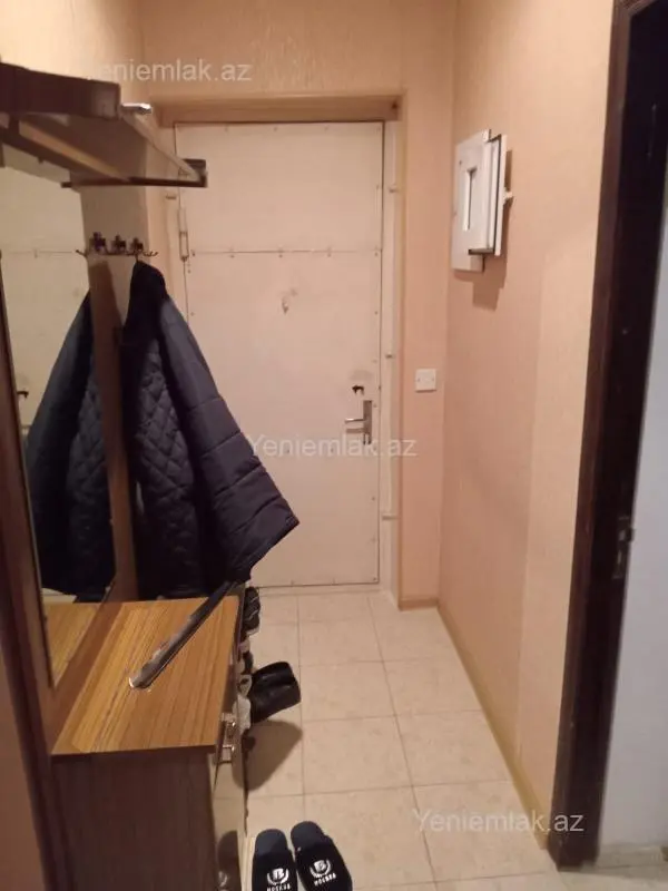 Satılır 1 otaqlı köhnə tikili 31 m²