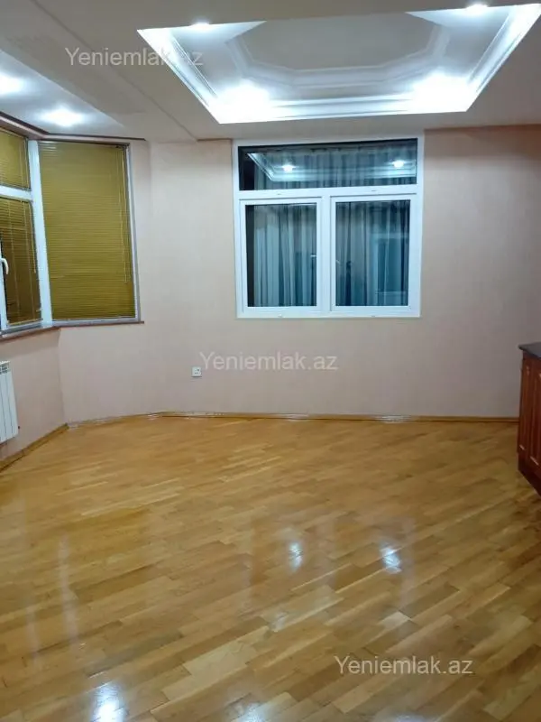 Satılır 1 otaqlı yeni tikili 71 m²