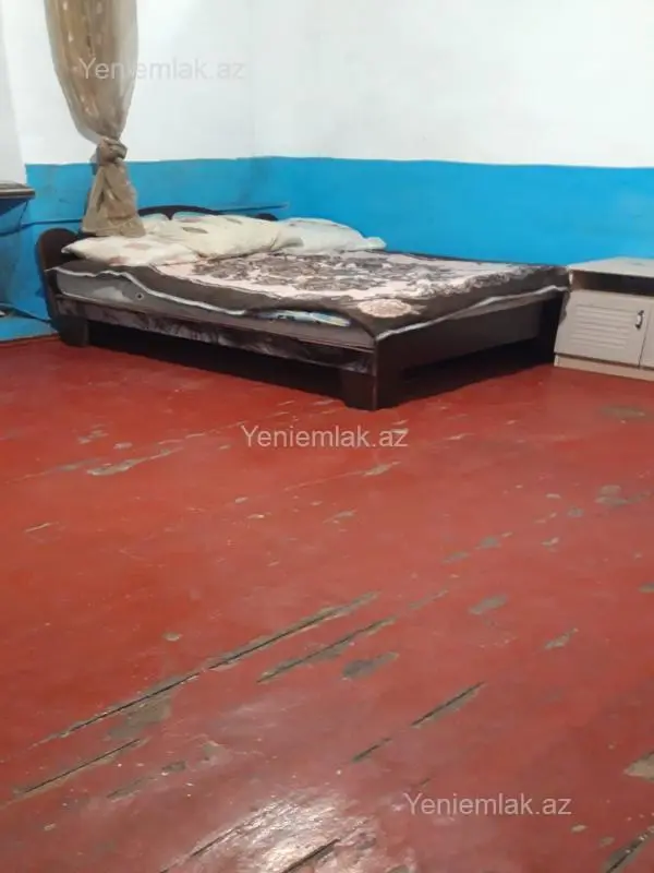 Satılır 1 otaqlı köhnə tikili 35 m²