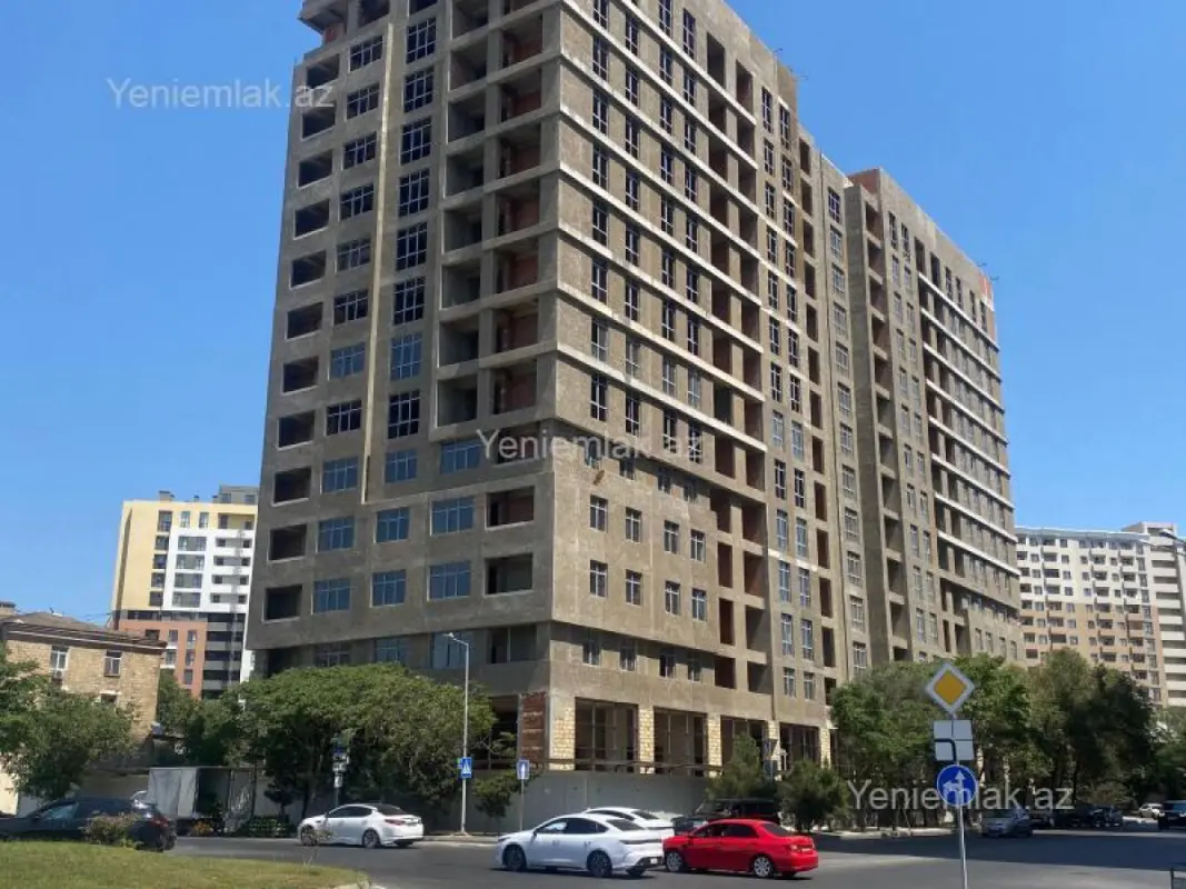 Satılır 2 otaqlı yeni tikili 80 m²