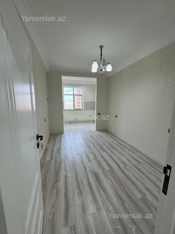 Satılır 3 otaqlı yeni tikili 67 m²