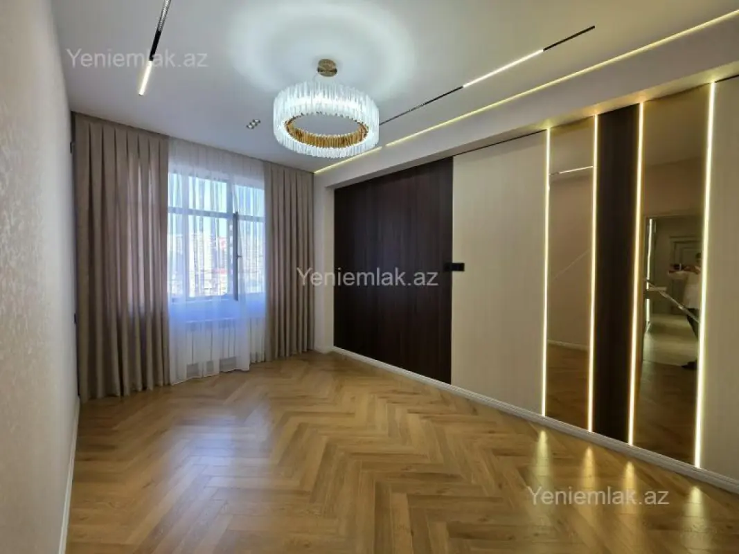 Satılır 3 otaqlı yeni tikili 87 m²