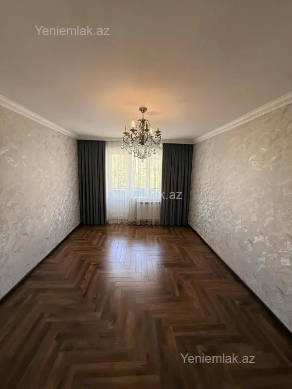 Satılır 3 otaqlı köhnə tikili 75 m²