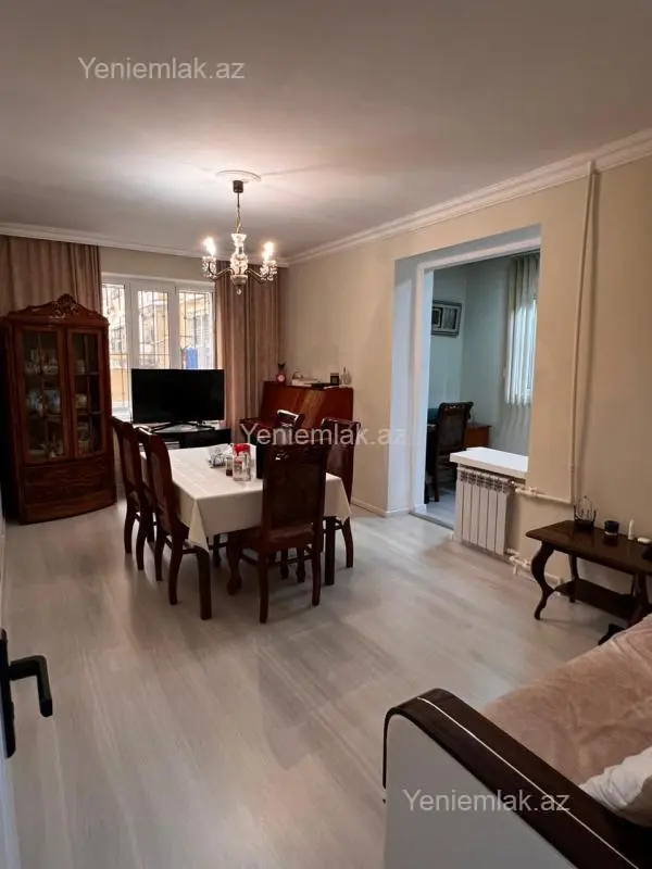 Satılır 3 otaqlı köhnə tikili 65 m²