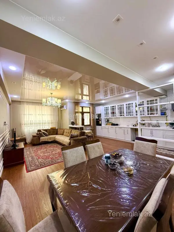 Satılır 3 otaqlı yeni tikili 119 m²
